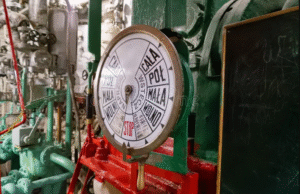 Boat Engine Room Lights: Brighten Your Vessel for Safety and Efficiency